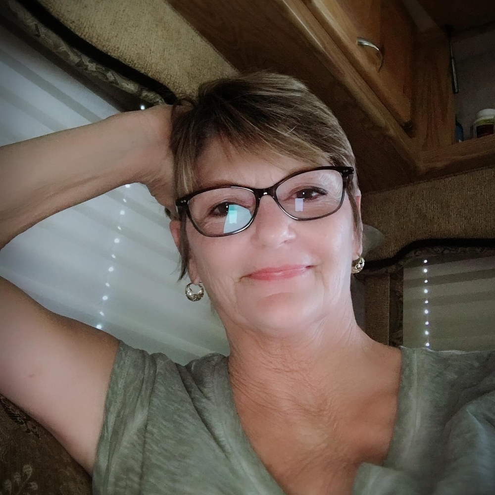 Meet your Posher, Reba